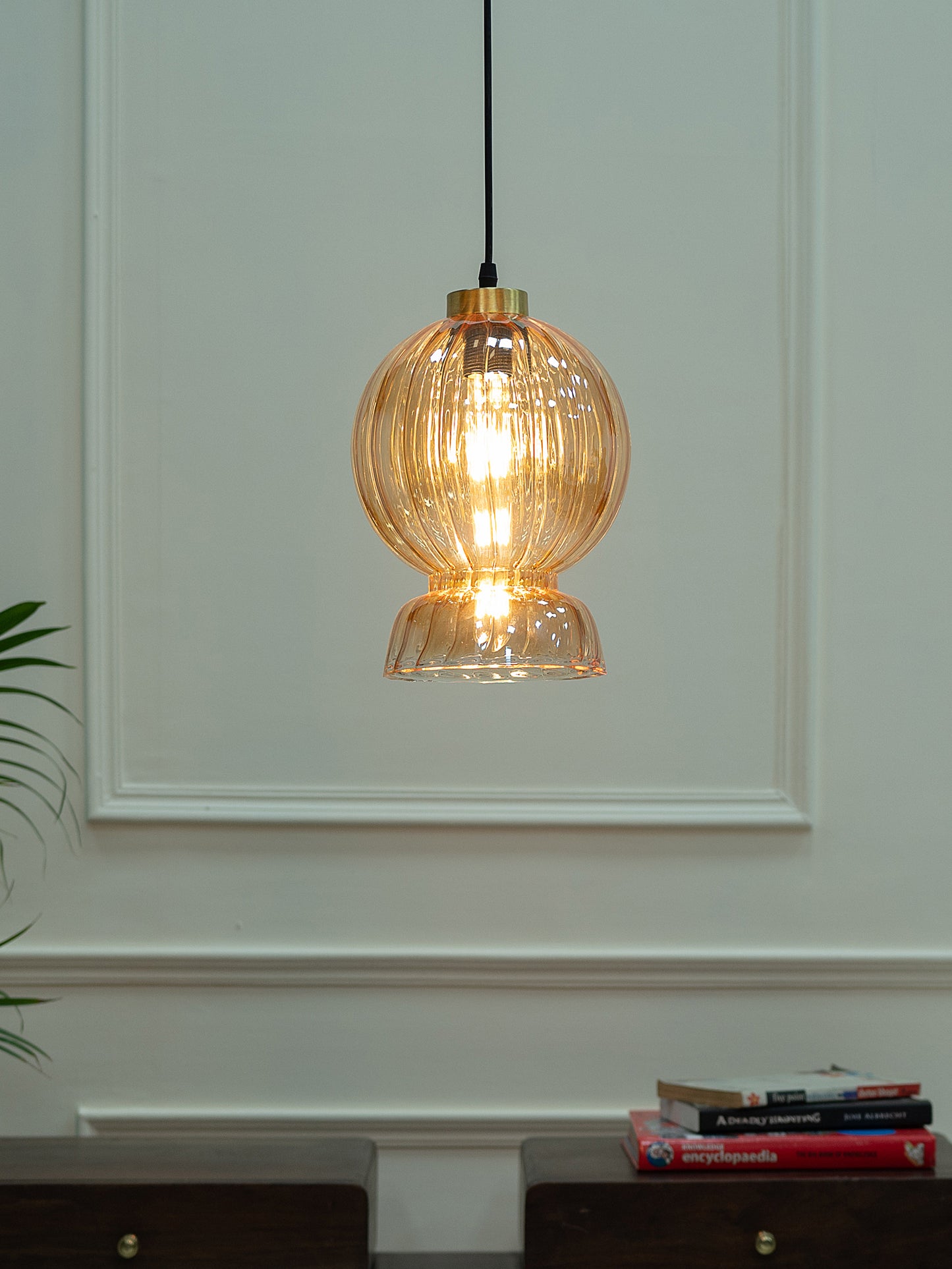 Bela Pendant