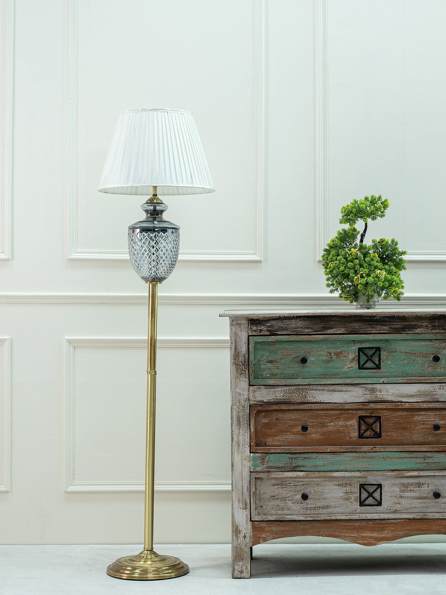 Virasat Trophy Floor Lamp (7')